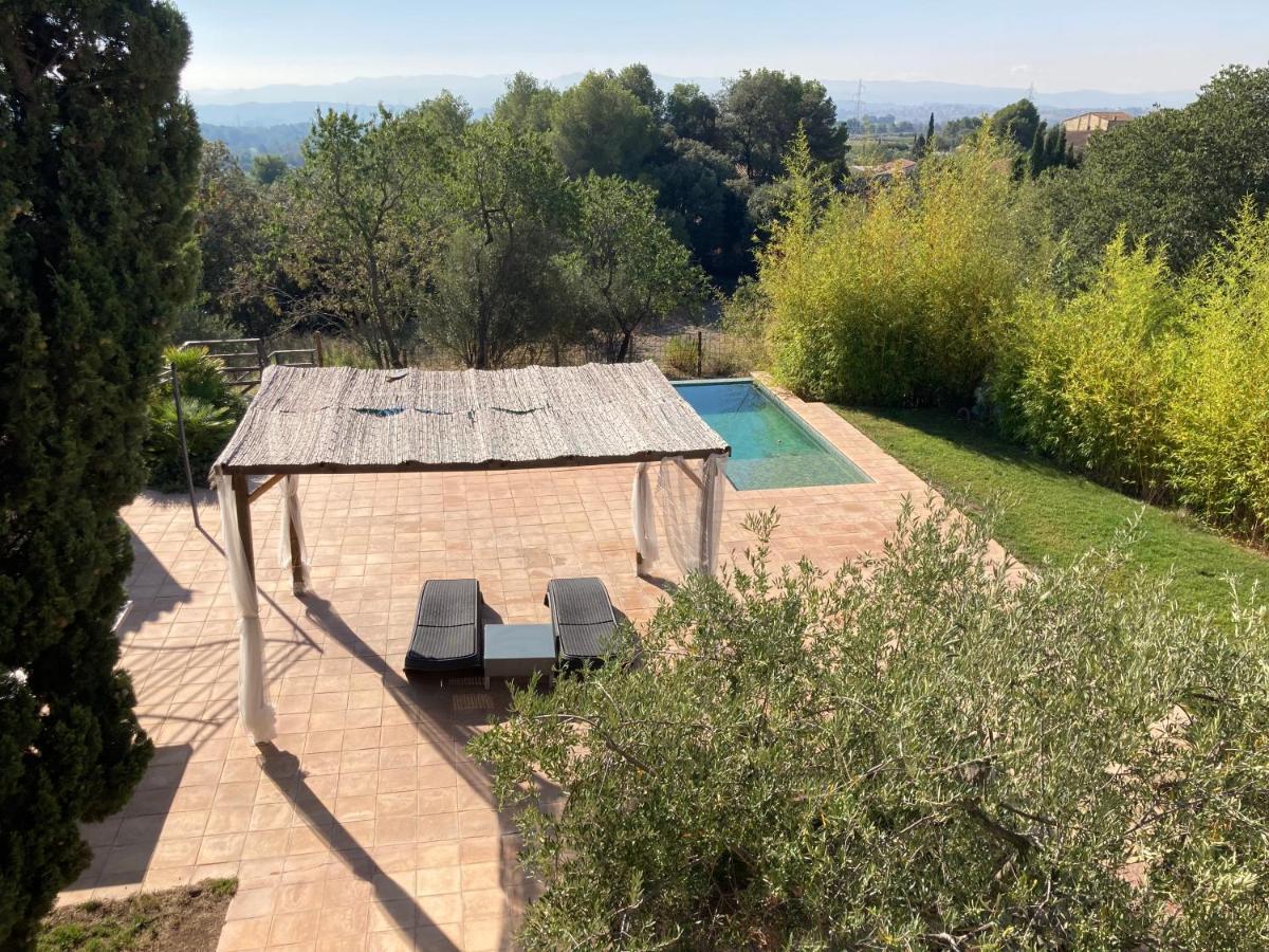 Habitacion Suite En Masia Can Robira Els Hostalets de Pierola Dış mekan fotoğraf